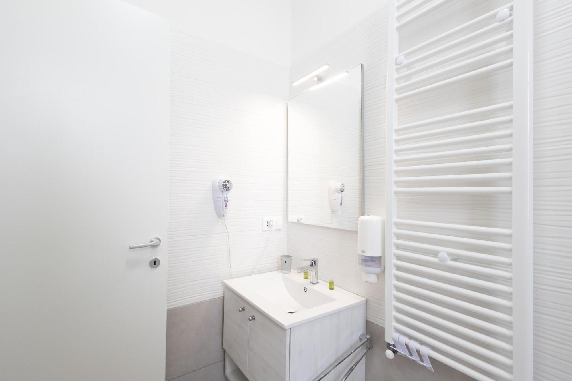 59 Tourist House Bologna Lame - Self Check-In Apartment Ngoại thất bức ảnh